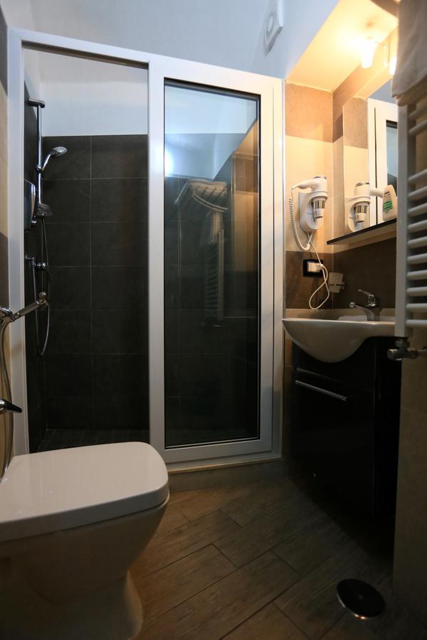 Apartcity Naples B&B المظهر الخارجي الصورة